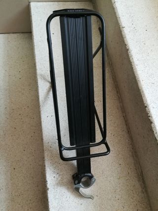 Transporting bicicleta y botas