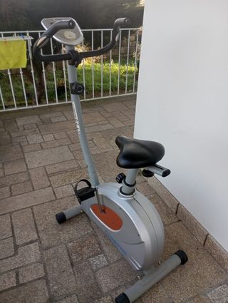 Bicicleta estática 
