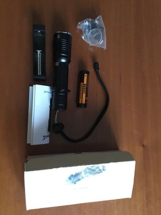 Linterna Thorfire VG10 Tactical Flashlight