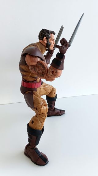 Lobezno 30cm Marvel Legends Icons Toy Biz