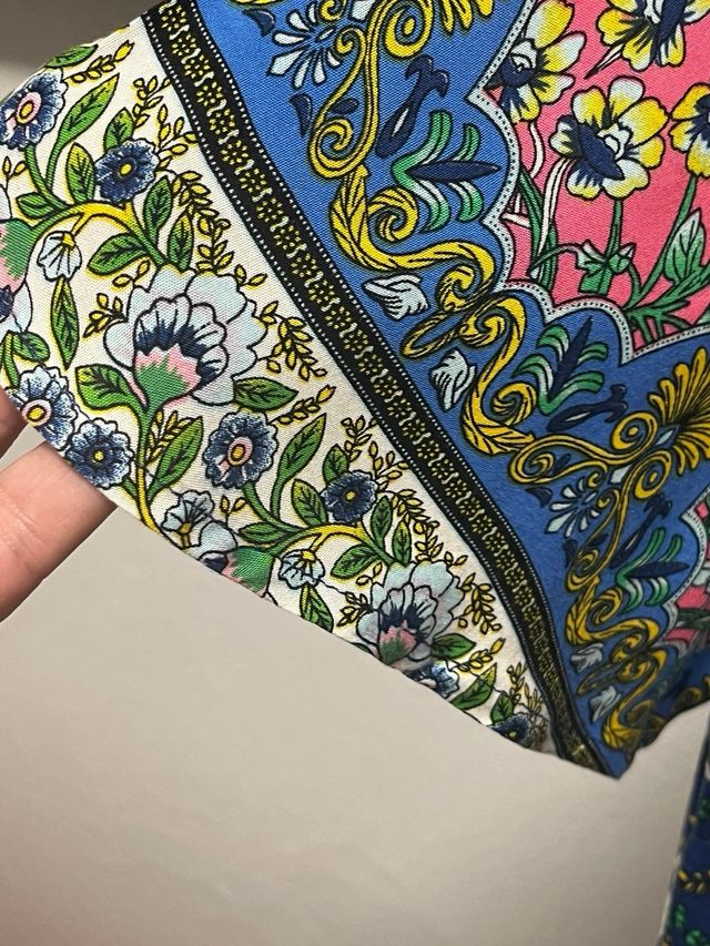 Vestido estampado. T/L