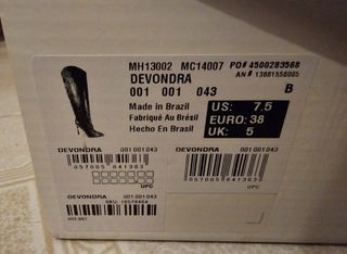 Botas de salto alto da marca ALDO