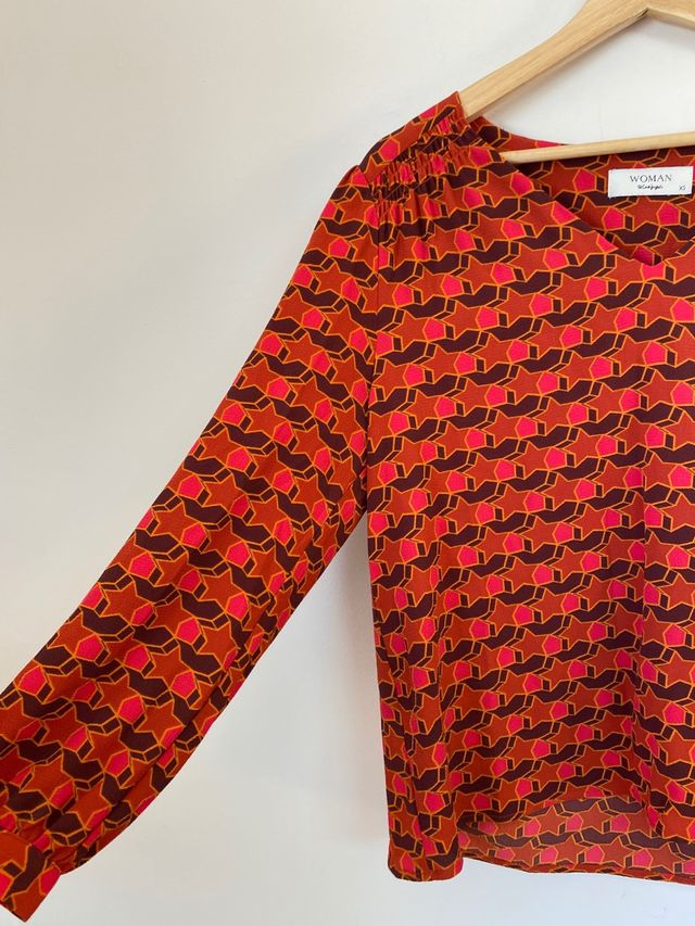 Blusa con estampado de estrellas de Woman