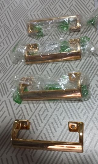 Tiradores puertas y cajones