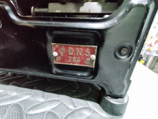 Máquina escribir Hispano-Olivetti