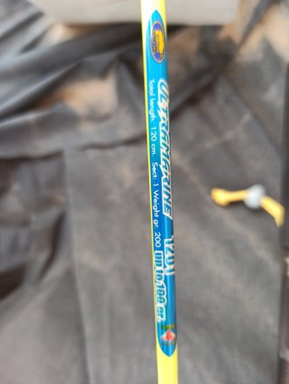 2 cañas pesca con carretes.