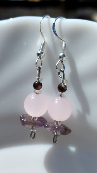 Preciosos Pendientes de PIEDRAS🩷