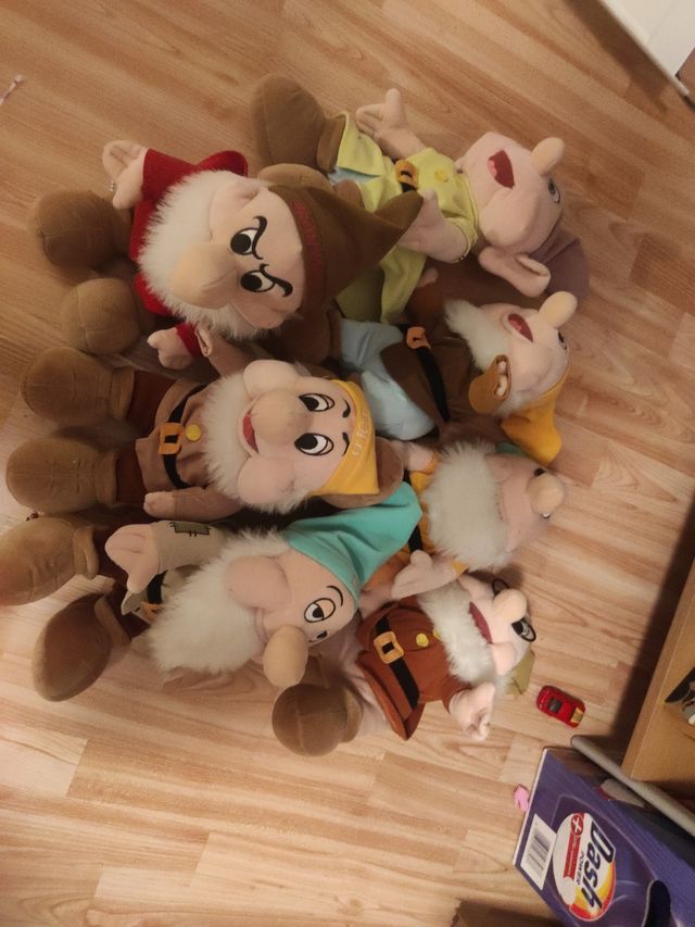 Peluches set completo 7 nani Disney