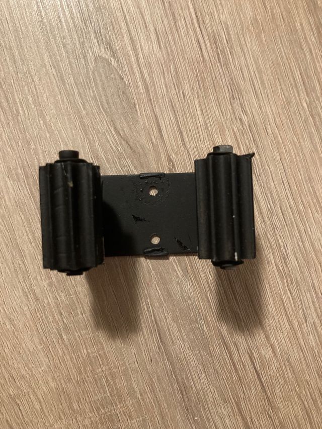 Cuelga escobas marca Brinox