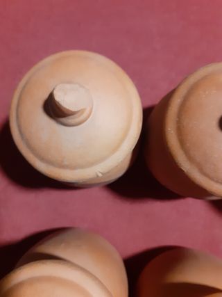 8 vasetti portaspezie in terracotta