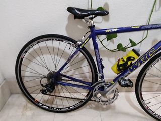 Bicicleta de carretera Conor WRC S