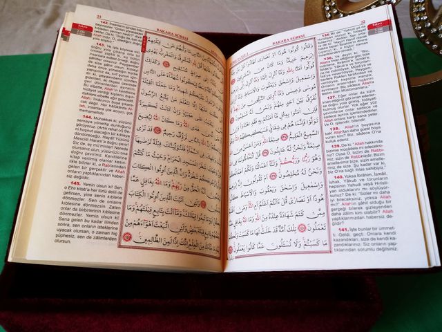 Corán Bilingüe Ataturk / Hâfiz Osman Quran Moushaf