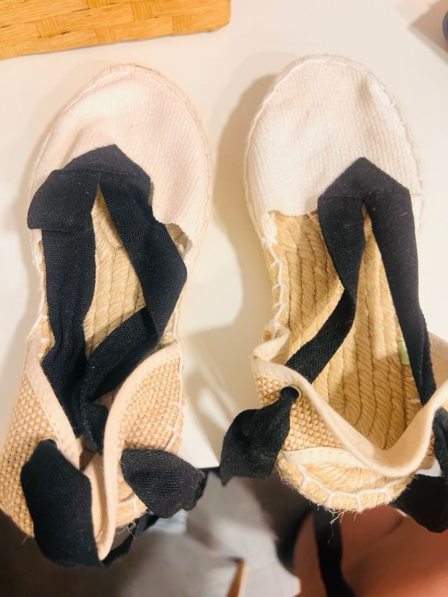 Esparteña niña feria