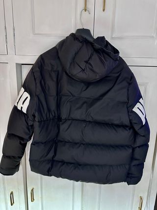 2 Chaquetas- L y M - Plumas- Sport marca Puma.