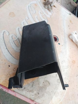 Hueco guantera superior metropolis 400