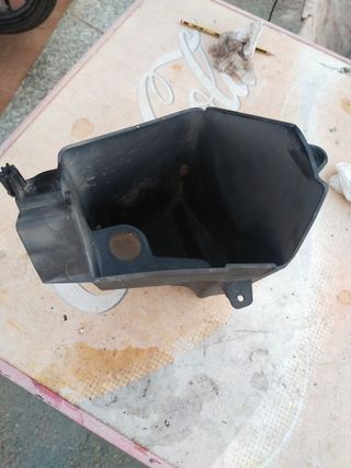 Hueco guantera superior metropolis 400