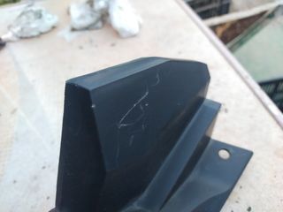 Tapa bajo asiento Burgman 125/200