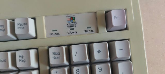 Teclado retro win98 ps/2 