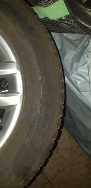 Ruedas volkswagen tiguan llantas y neumáticos