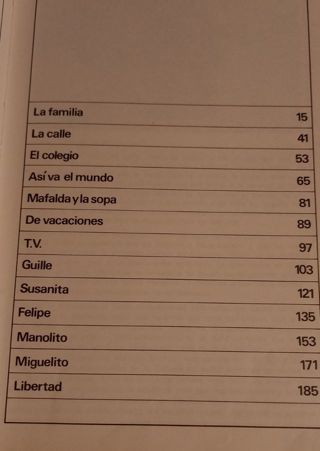 Libro cómic 10 años con Mafalda