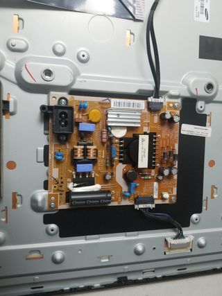 Fuente tv Samsung UE32H4500AW