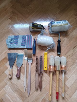 Material pintor, brochas, rodillos..