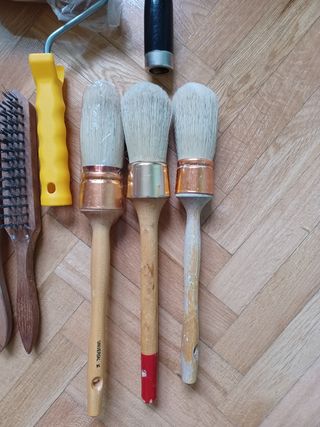 Material pintor, brochas, rodillos..