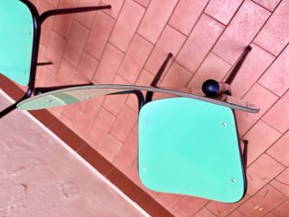 Sedie in formica verdi struttura nera