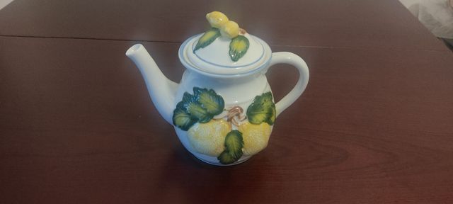 Chaleira em cerâmica