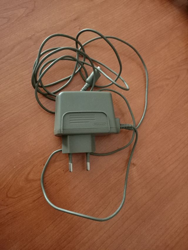 Cargador Nintendo DS