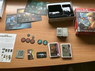 La resistencia juego de mesa (Devir)