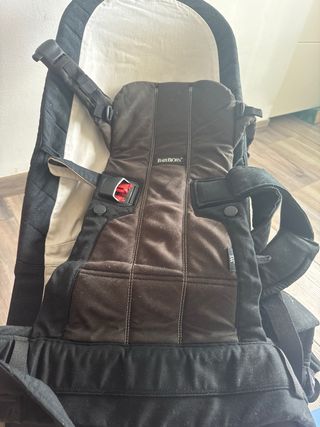 Mochila de porteo babyBjorn