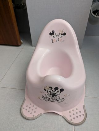 Conjunto Adaptador y orinal para niñ@s