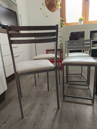 4 sillas de cocina por 28 euros