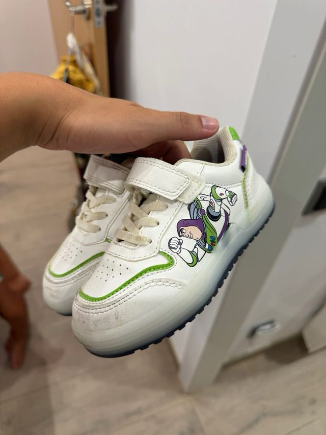 Bambas talla 26 Buzz lightyear