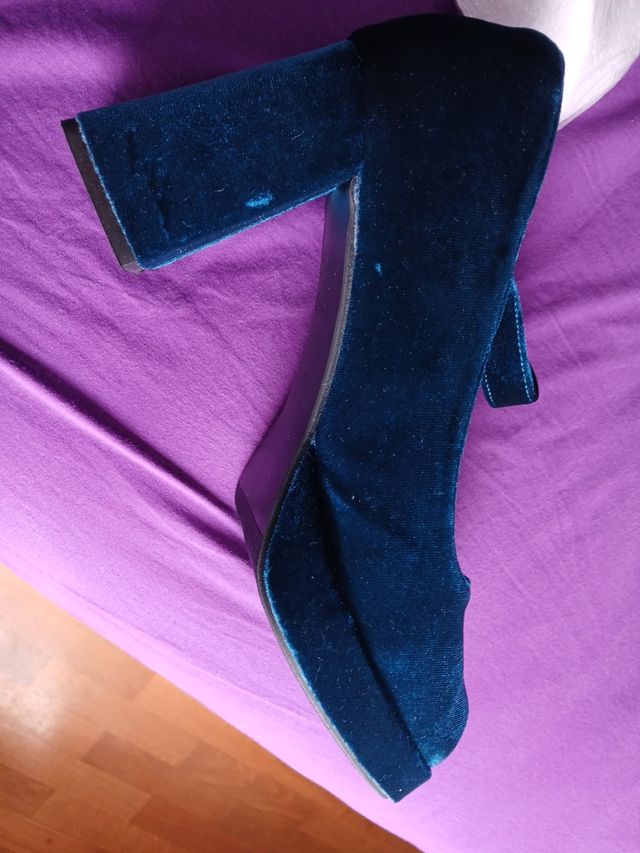 Zapatos antelina azul