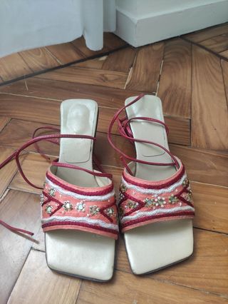 Sandalias de tiras Fosco, tacón bajo