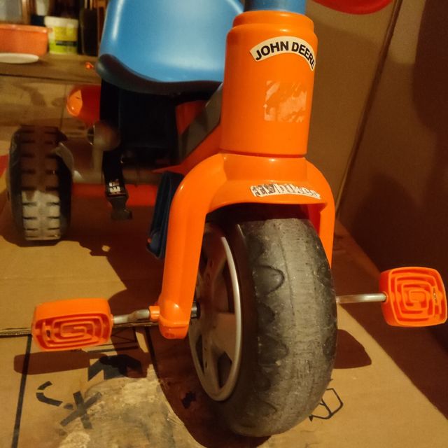 Triciclo deportivo Feber