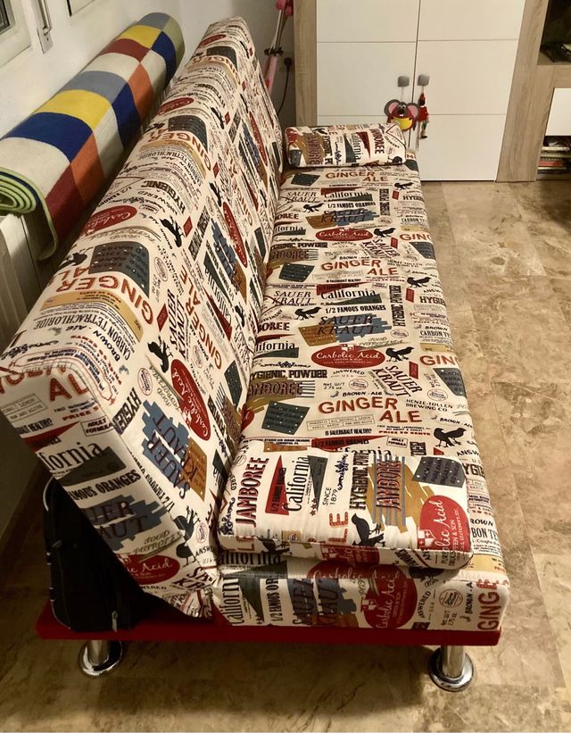 Sofá cama 3 plazas.