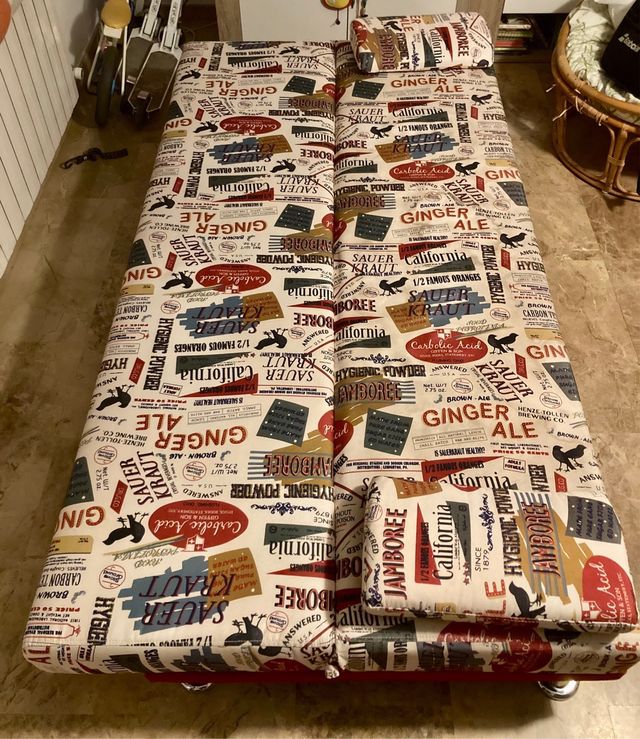 Sofá cama 3 plazas.