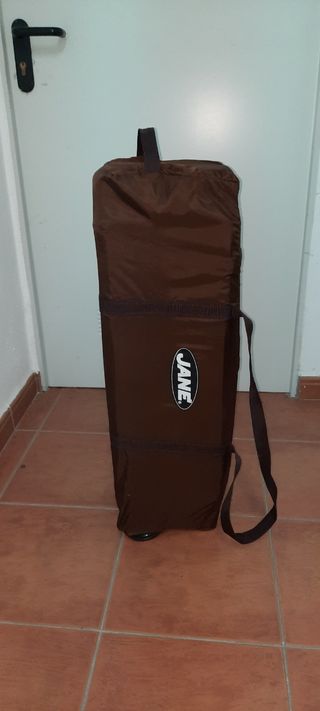 Cuna parque de viaje. Precio negociable.
