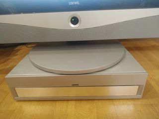 TV LOEWE Spheros 37"