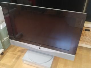 TV LOEWE Spheros 37"