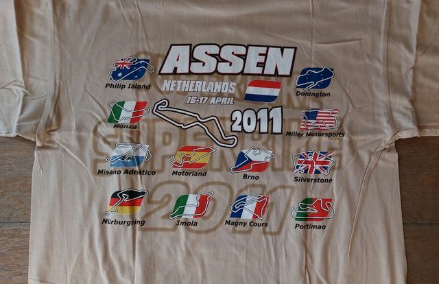 Camiseta sin estrenar. Superbike talla S