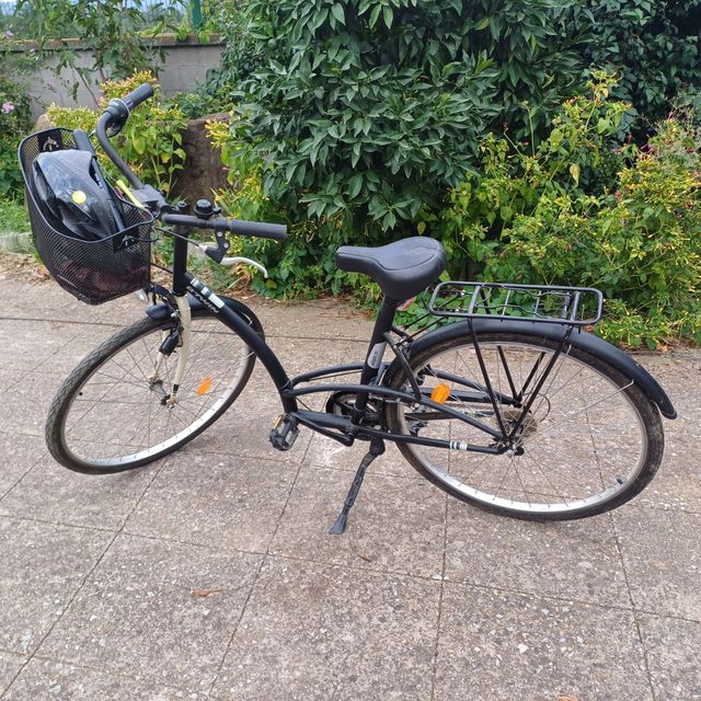 BICECLETA BTWIN ELOPS 300AMB CISTELLA