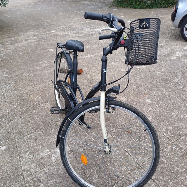 BICECLETA BTWIN ELOPS 300AMB CISTELLA