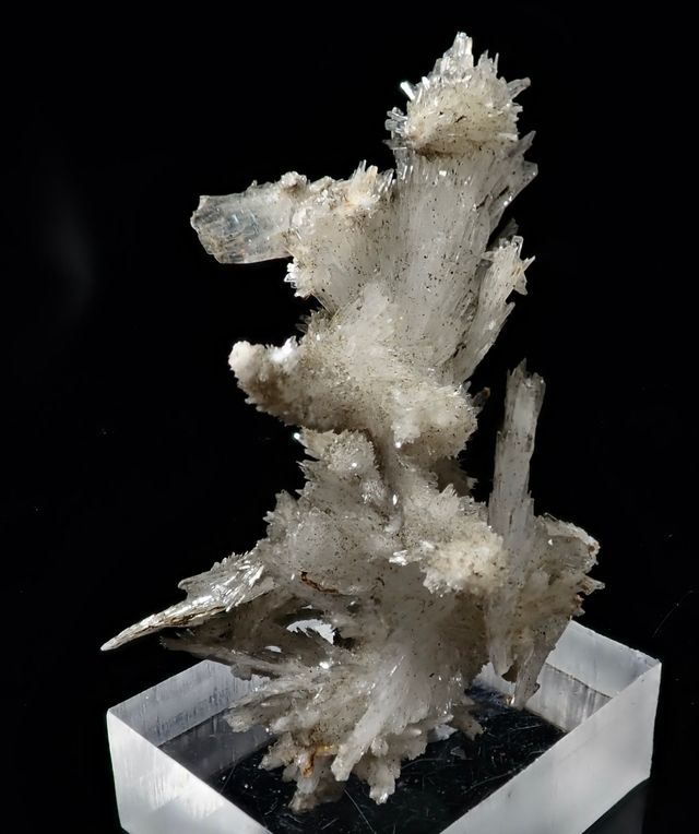 Mineral. Excéntricas de Aragonito