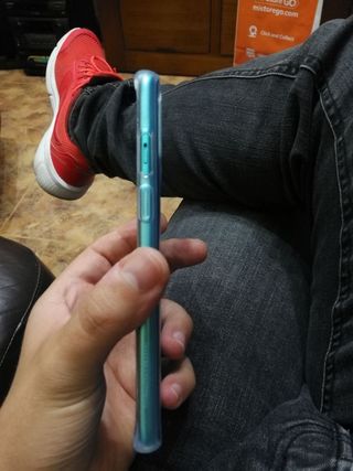 ONE PLUS 8T EU 256GB ROM 12 RAM AZUL