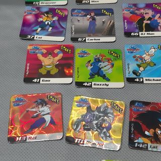17 carte magneti beyblade vintage