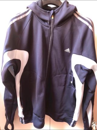 Sudadera de cremallera.